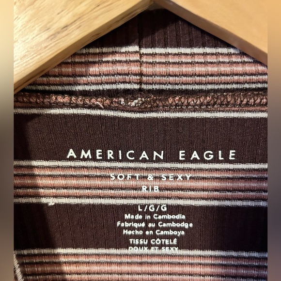 AE soft & sexy ribbed brown striped mock neck cropped tee - Picture 3 of 4